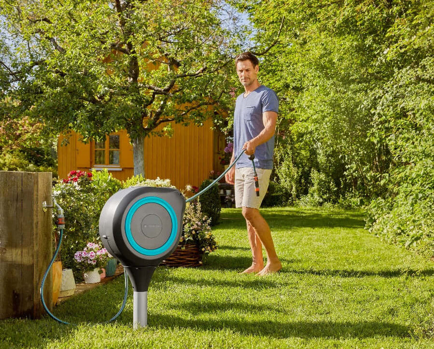 Gardena Garden Hose Box RollUp M with 20 metre hose