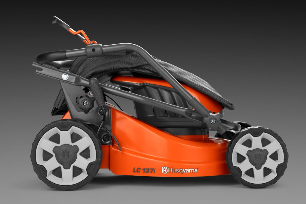 Husqvarna Battery Lawnmower LC 137i Kit (Includes C80 Charger & B140 Battery)