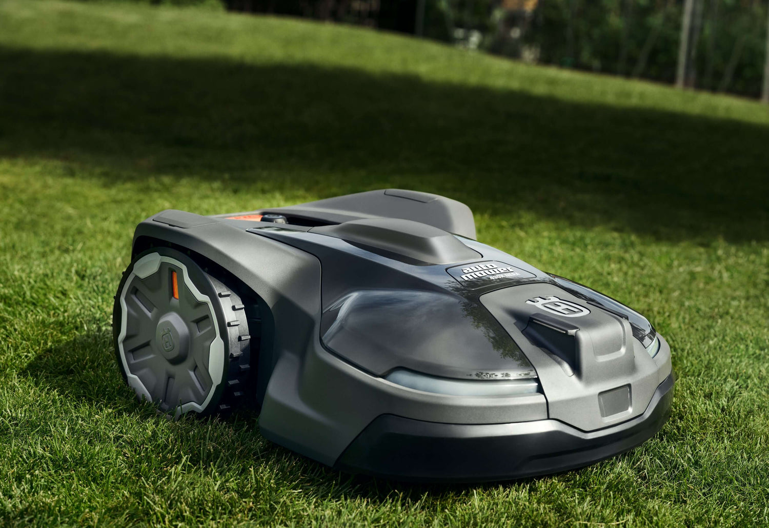 Robotic Lawn mowers for all situations