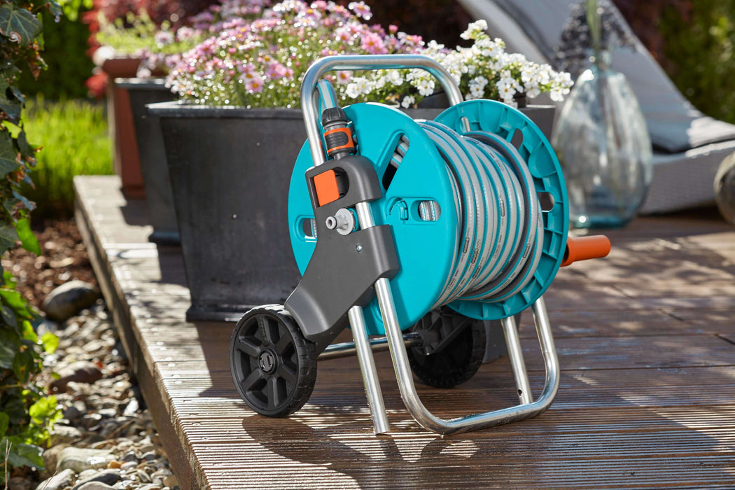 Gardena CleverRoll Hose Trolley S Set With 20m Classic Hose